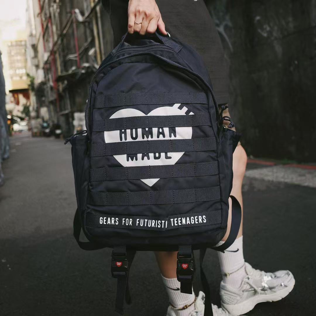 Zaino militare HUMAN MADE, zai - Streetwear Brand Backpack recensione e prezzo