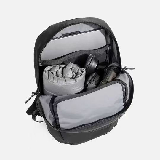 Zaino Cordura 1680D impermeabi - Streetwear Brand Backpack recensione e prezzo