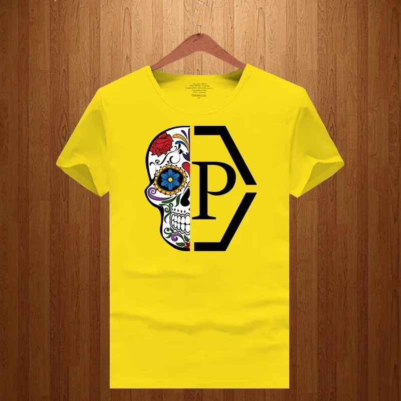 T-shirt di Lusso con Stampa Me - Streetwear Brand Flower recensione e prezzo