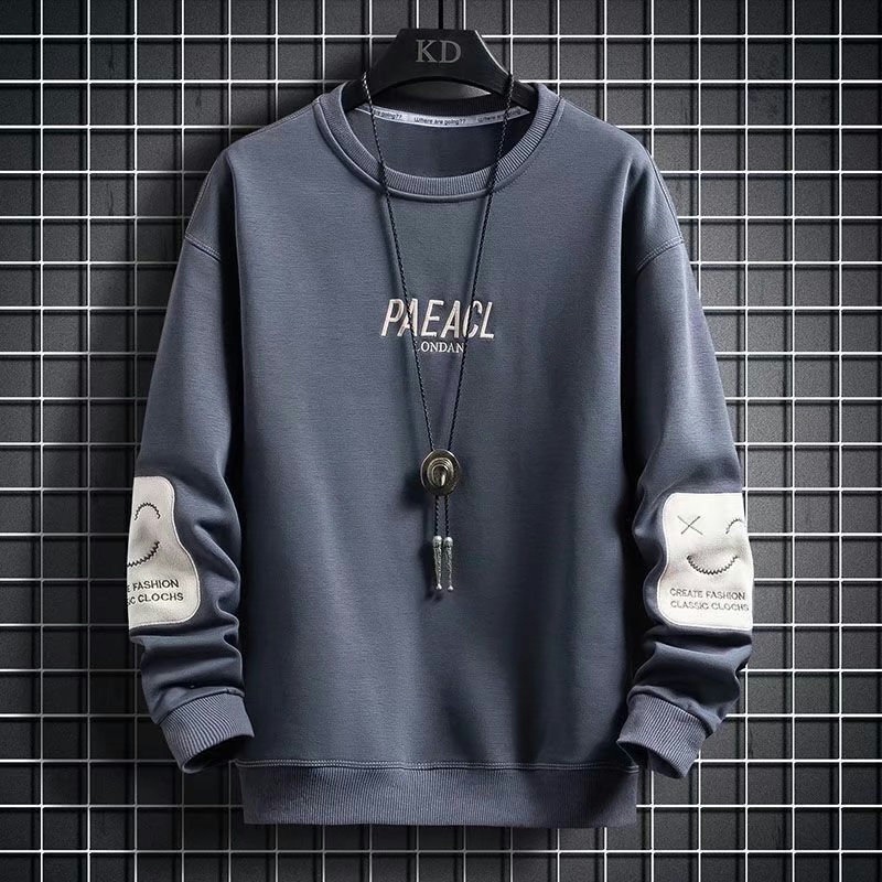 Felpa con Cappuccio da Uomo a  - Urban Streetwear Brand recensione e prezzo